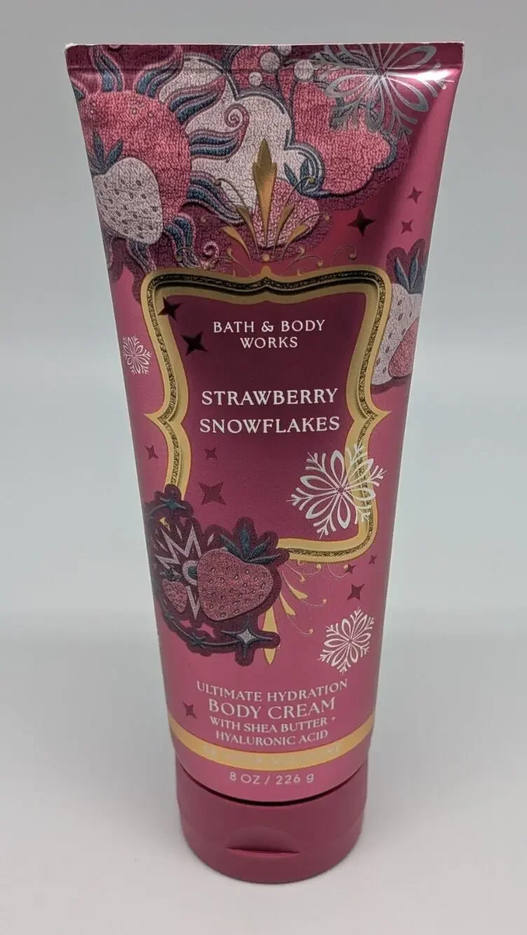 Bath & Body Works Strawberry Snowflakes Ultimate Hydration Body Cream 8 oz NEW